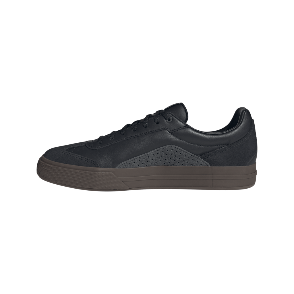 JQ3903_5_FOOTWEAR_Photography_Side Medial Center View_transparent